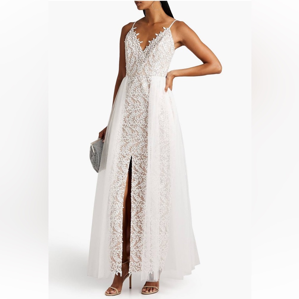 Aidan Mattox tulle-paneled guipure lace gown bride bridal